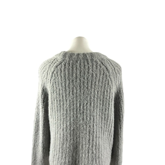Arlene Knitted Short V neck Gray Chunky Cardigan Sweater - Picture 13 of 15